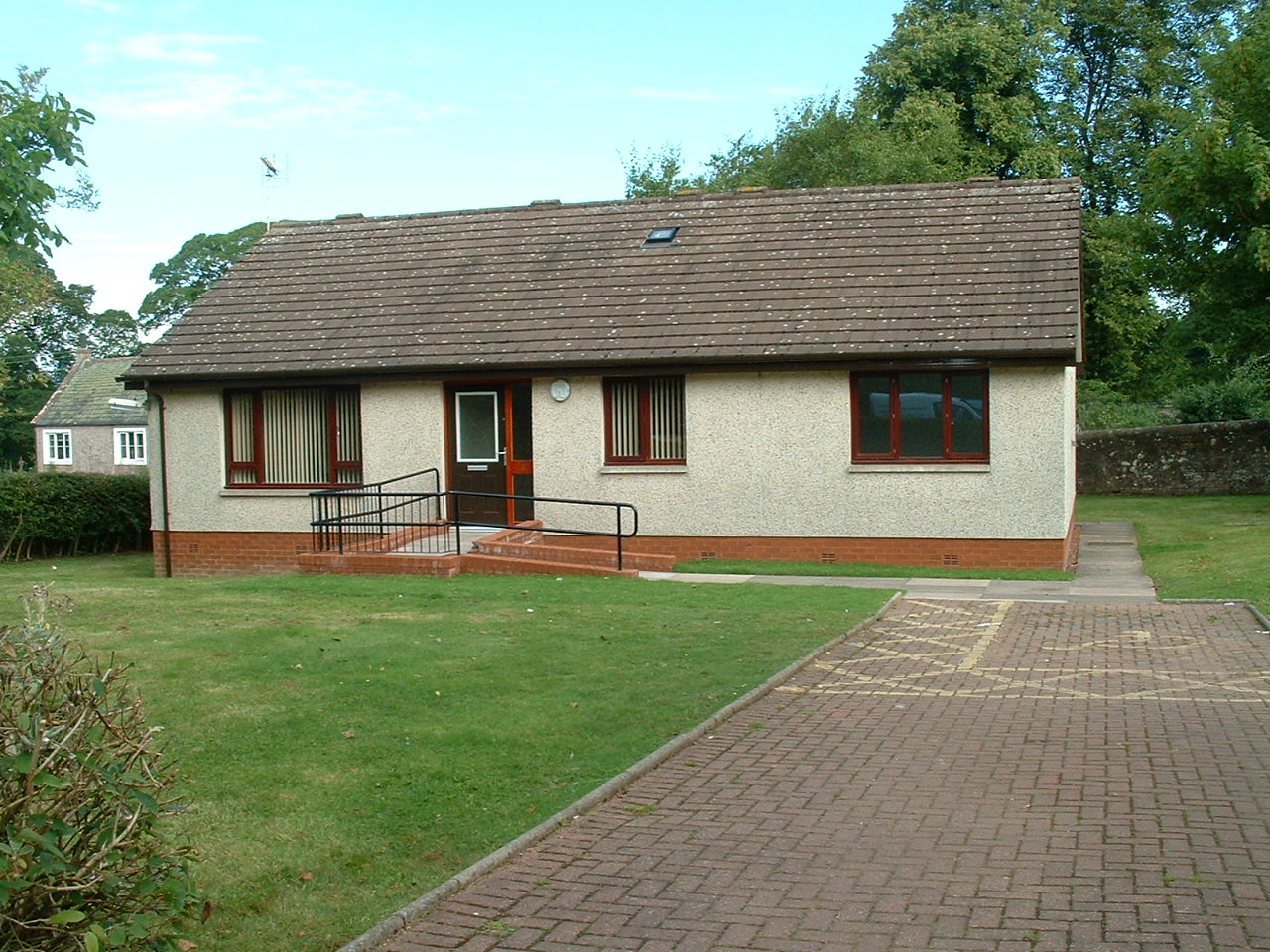 Well Green bungalow - supported housing